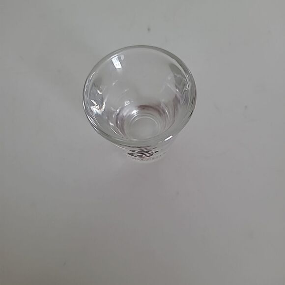 Leeds Castle Shot Glass - Picture 2 of 4